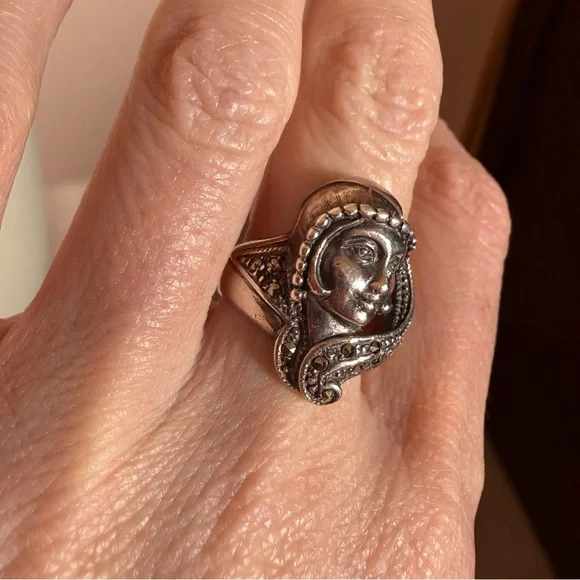Antique Art deco 1920’s Sterling silver art Nouveau Flapper Face Ring - Picture 10 of 17